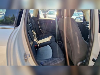 Used MINI Hatch 2016 for sale - 79311779: Photo