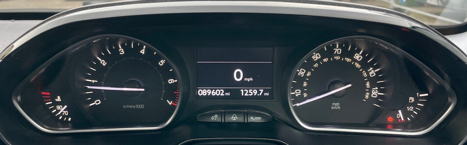 Used Peugeot 208 2012 for sale - 77261196: Photo 19