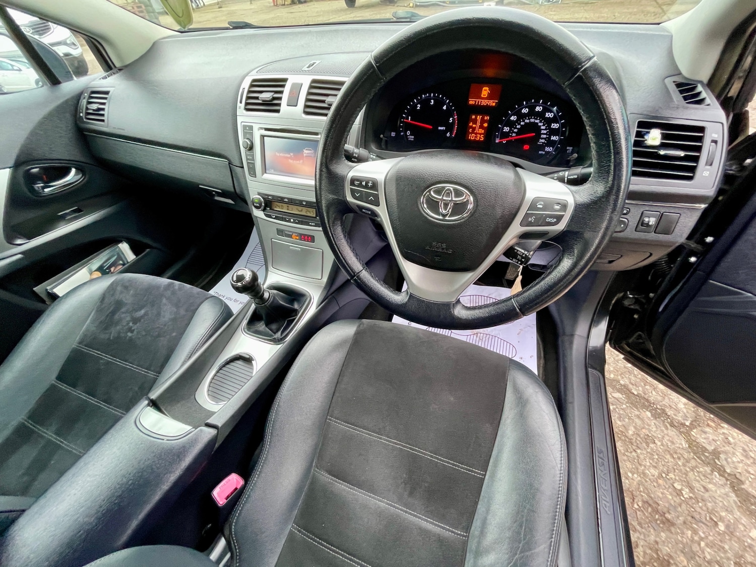 Used Toyota Avensis 2014 for sale - 77916173: Photo 14