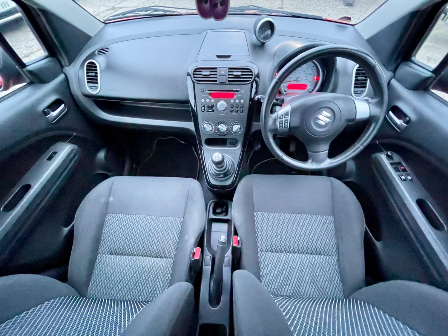 Used Suzuki Splash 2012 for sale - 77384674: Photo 3