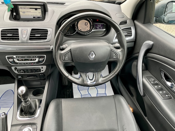 Used Renault Megane 2015 for sale - 75629985: Photo 4
