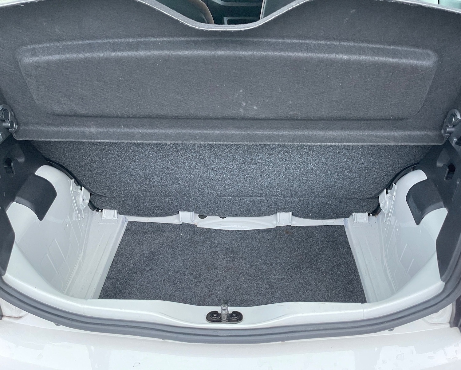 Used Volkswagen up! 2014 for sale - 77300674: Photo 10