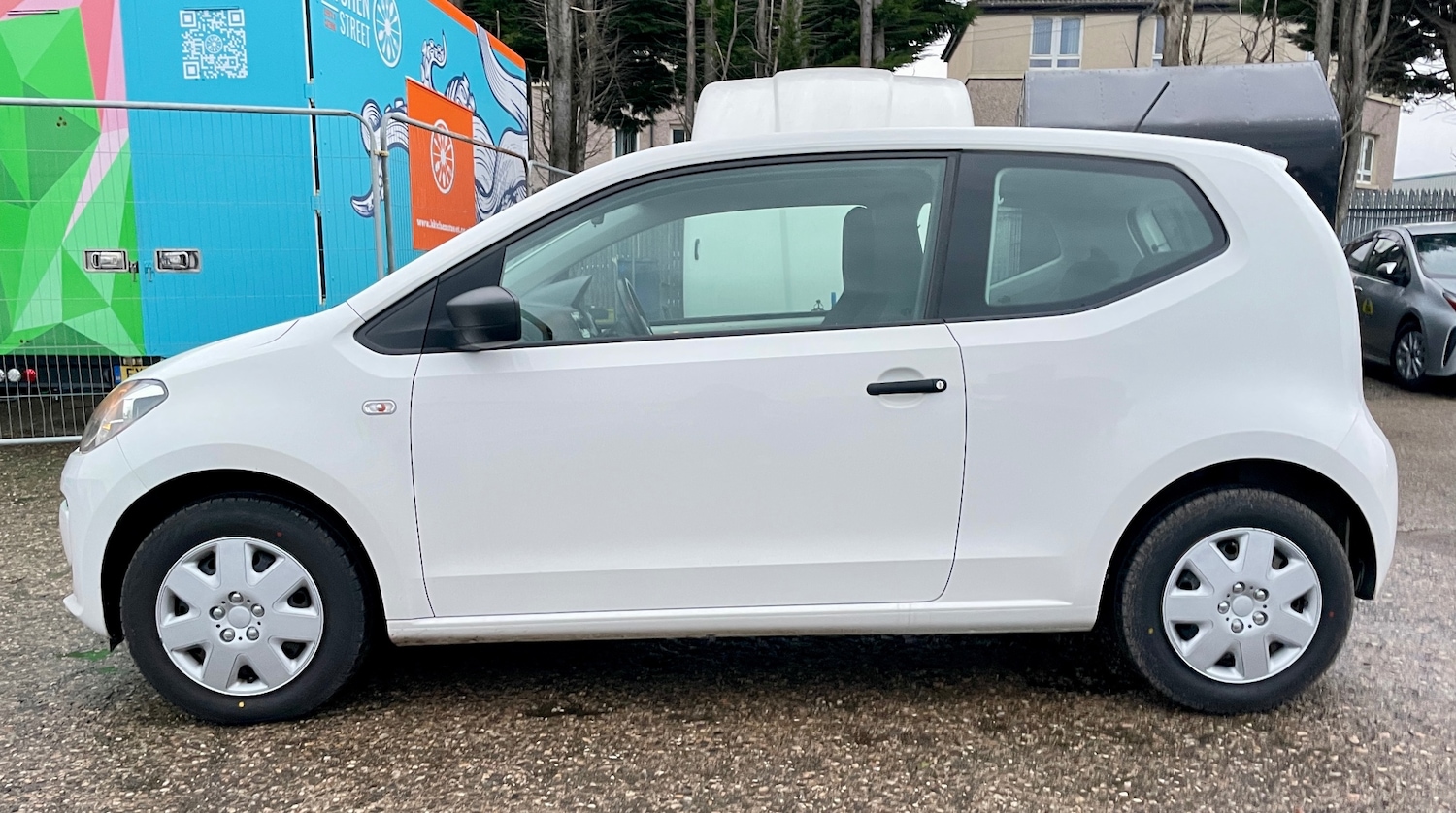 Used Volkswagen up! 2014 for sale - 77300674: Photo 16