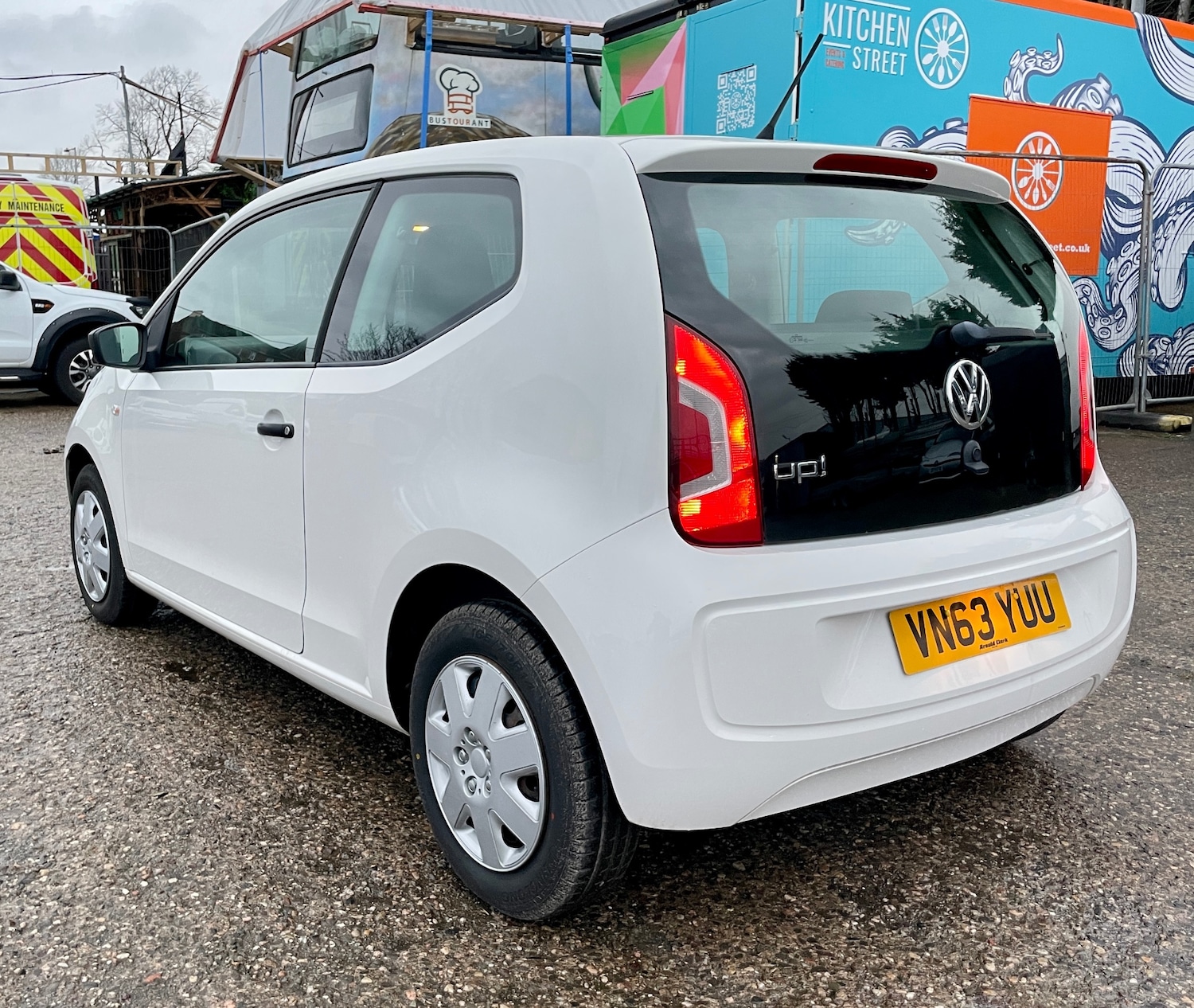 Used Volkswagen up! 2014 for sale - 77300674: Photo 2