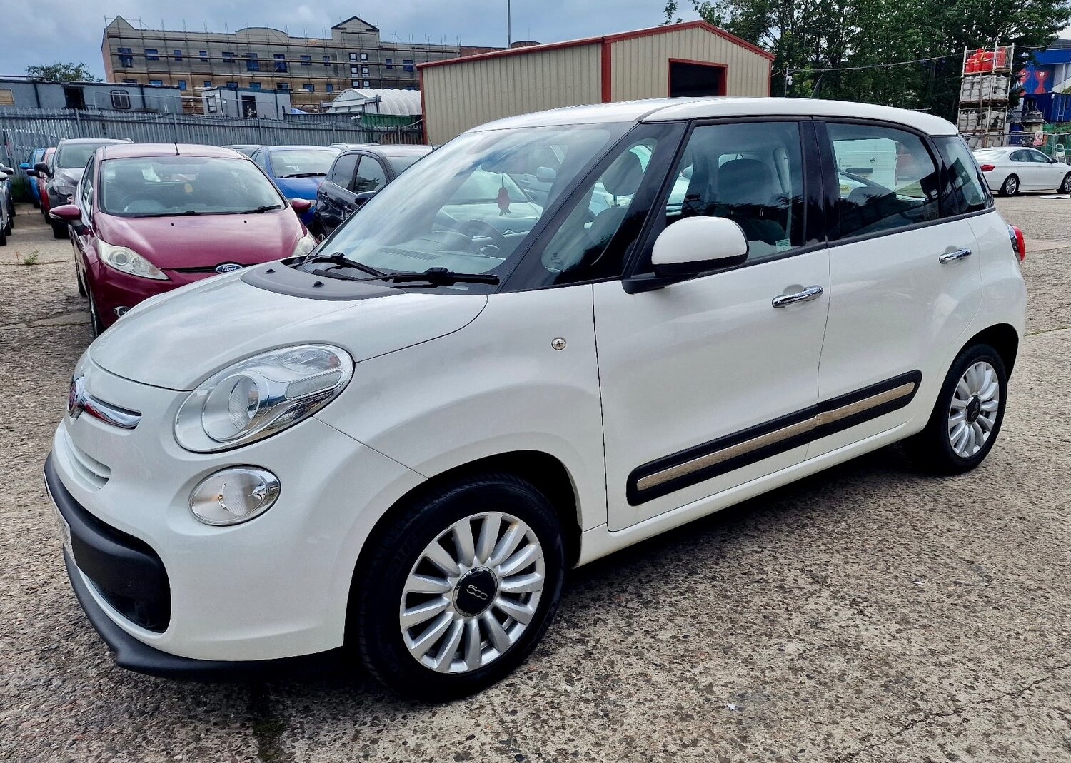 Used Fiat 500L 2013 for sale - 76255186: Photo 17