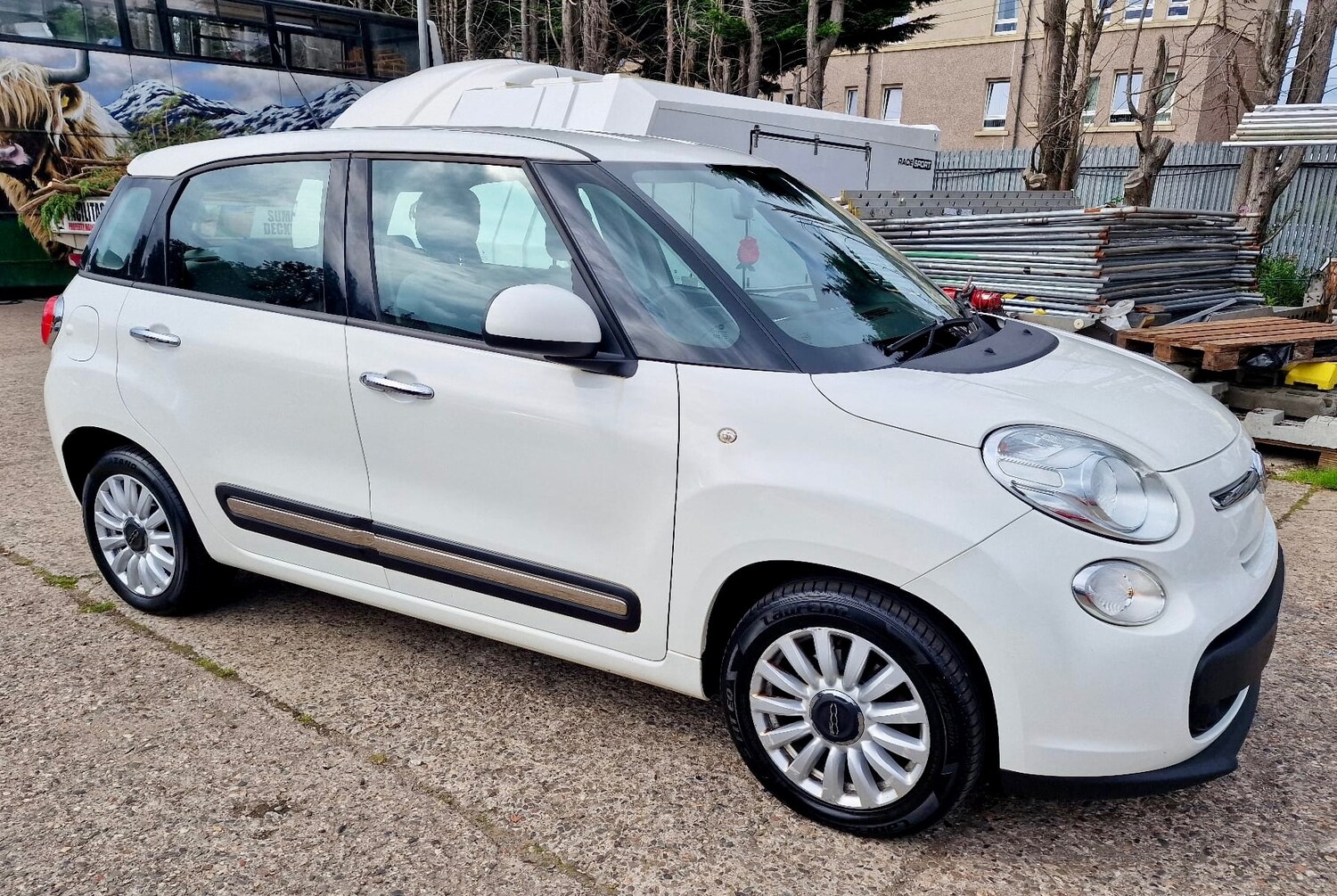 Used Fiat 500L 2013 for sale - 76255186: Photo 18