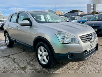Nissan - Qashqai