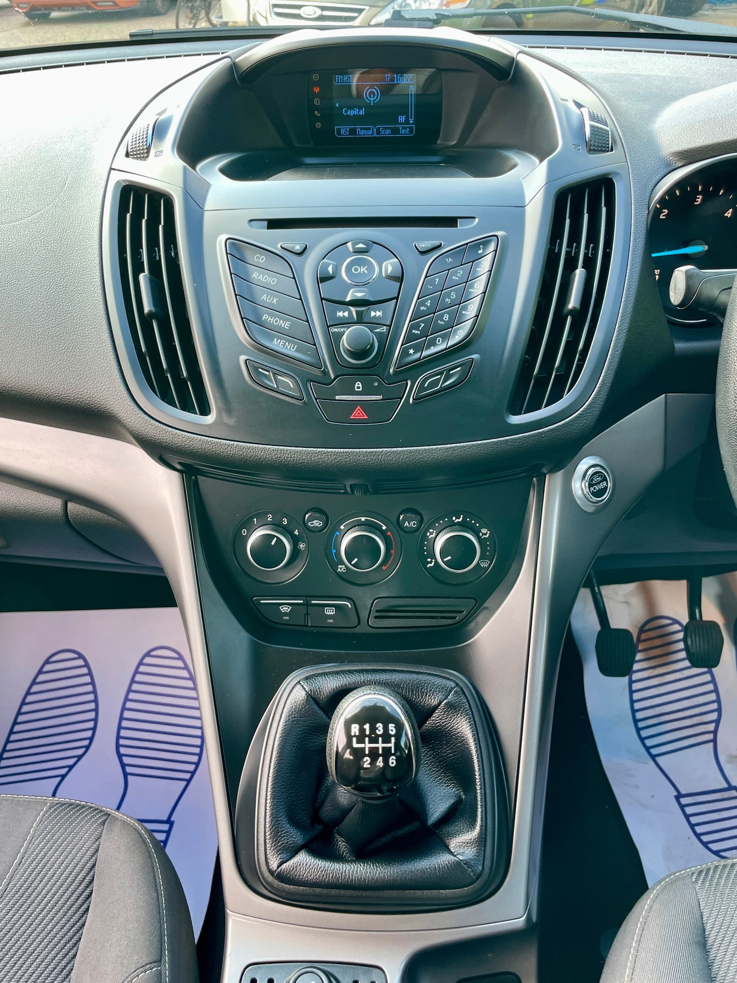 Used Ford Kuga 2013 for sale - 76847036: Photo 15