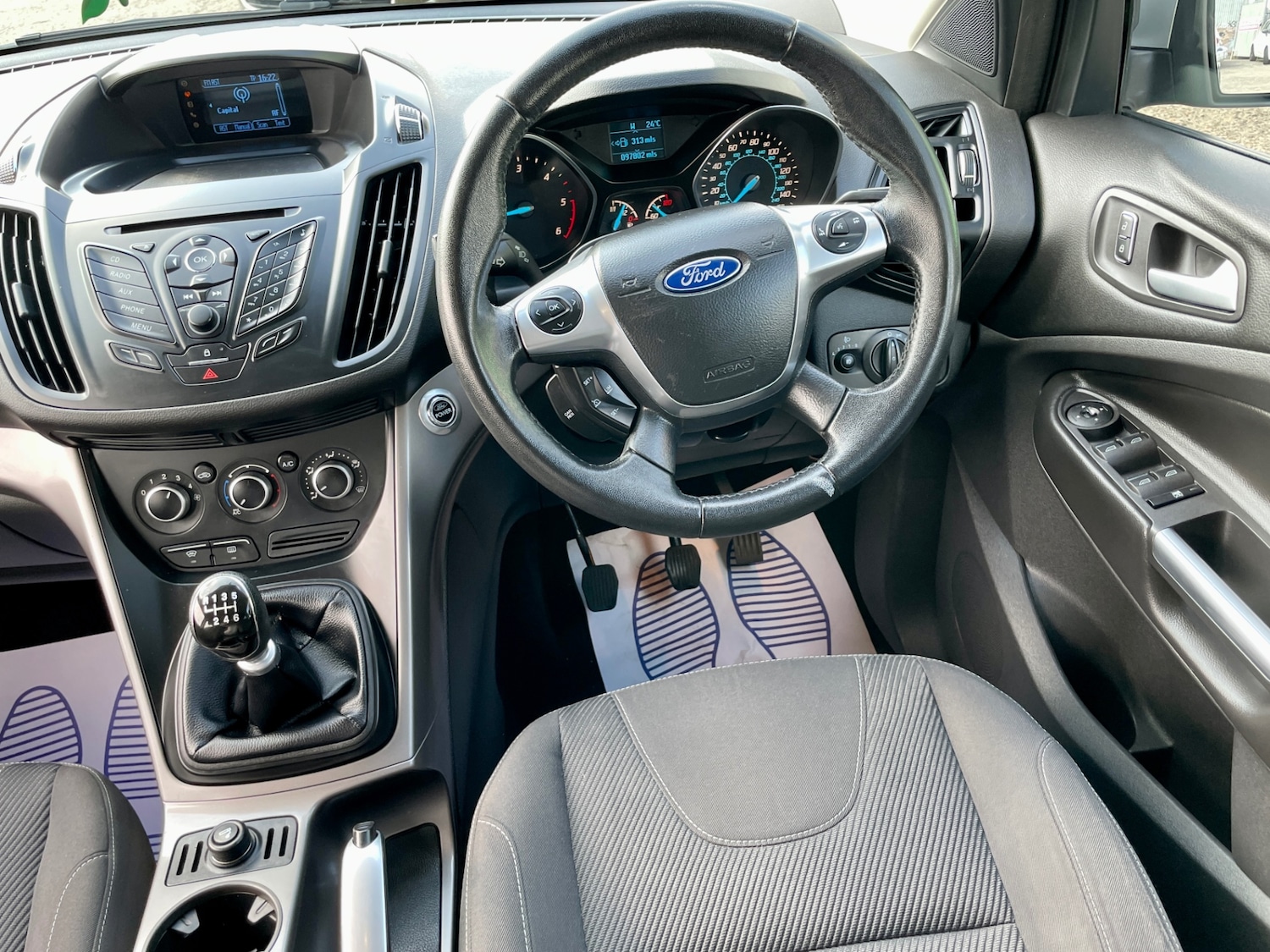 Used Ford Kuga 2013 for sale - 76847036: Photo 16