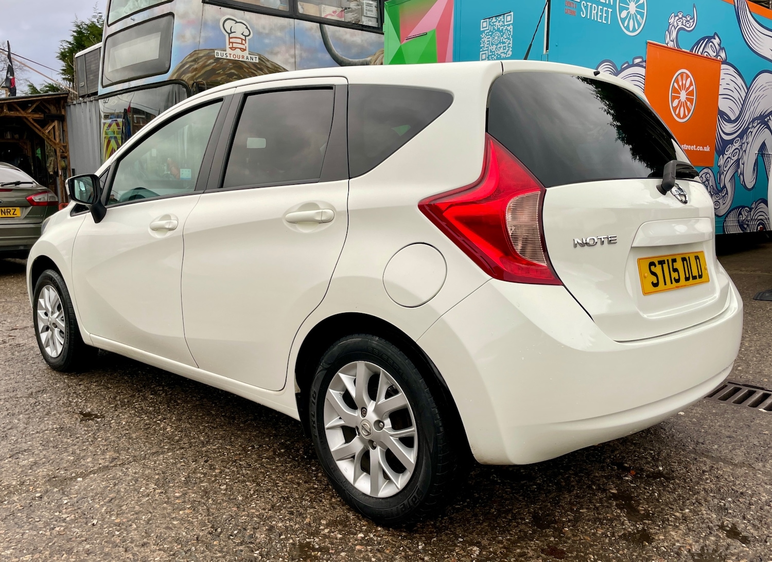 Used Nissan Note 2015 for sale - 76837568: Photo 2