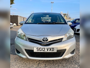 Used Toyota Yaris 2012 for sale - 78817609: Photo