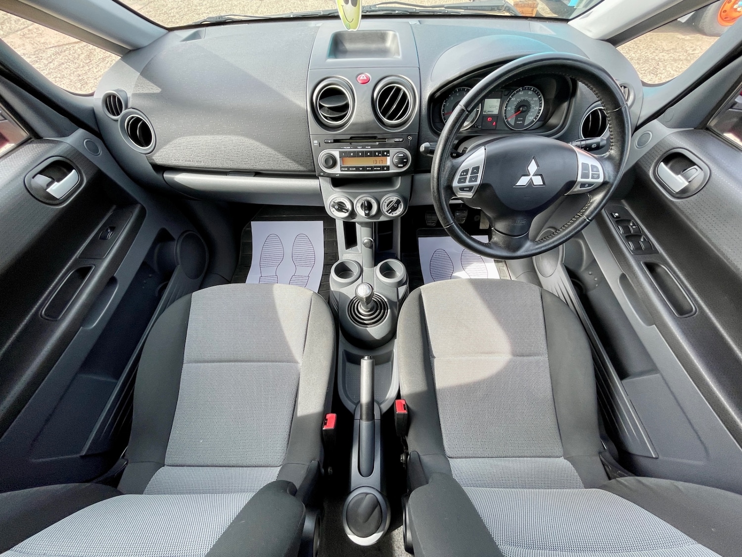 Used Mitsubishi Colt 2013 for sale - 78107758: Photo 3