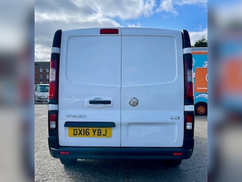 Used Vauxhall Vivaro 2016 for sale - 79310887: Photo