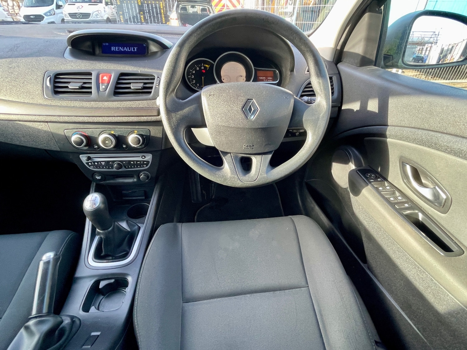 Used Renault Megane 2009 for sale - 77356788: Photo 10