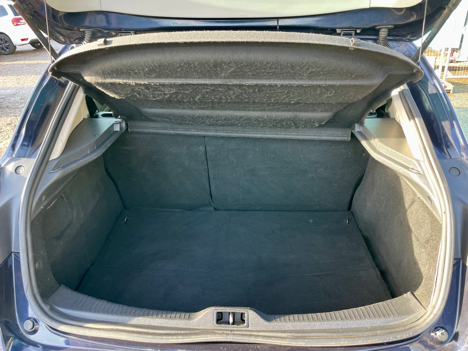 Used Renault Megane 2009 for sale - 77356788: Photo 7