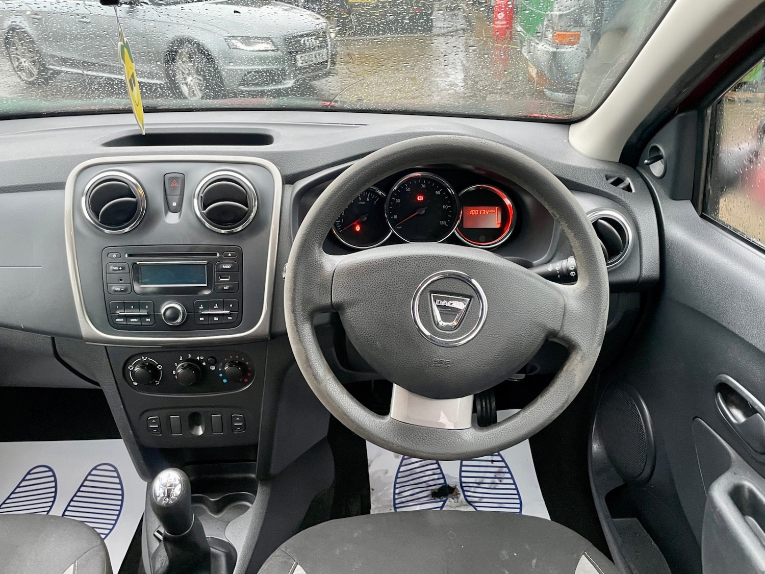 Used Dacia Sandero Stepway 2015 for sale - 76543100: Photo 12