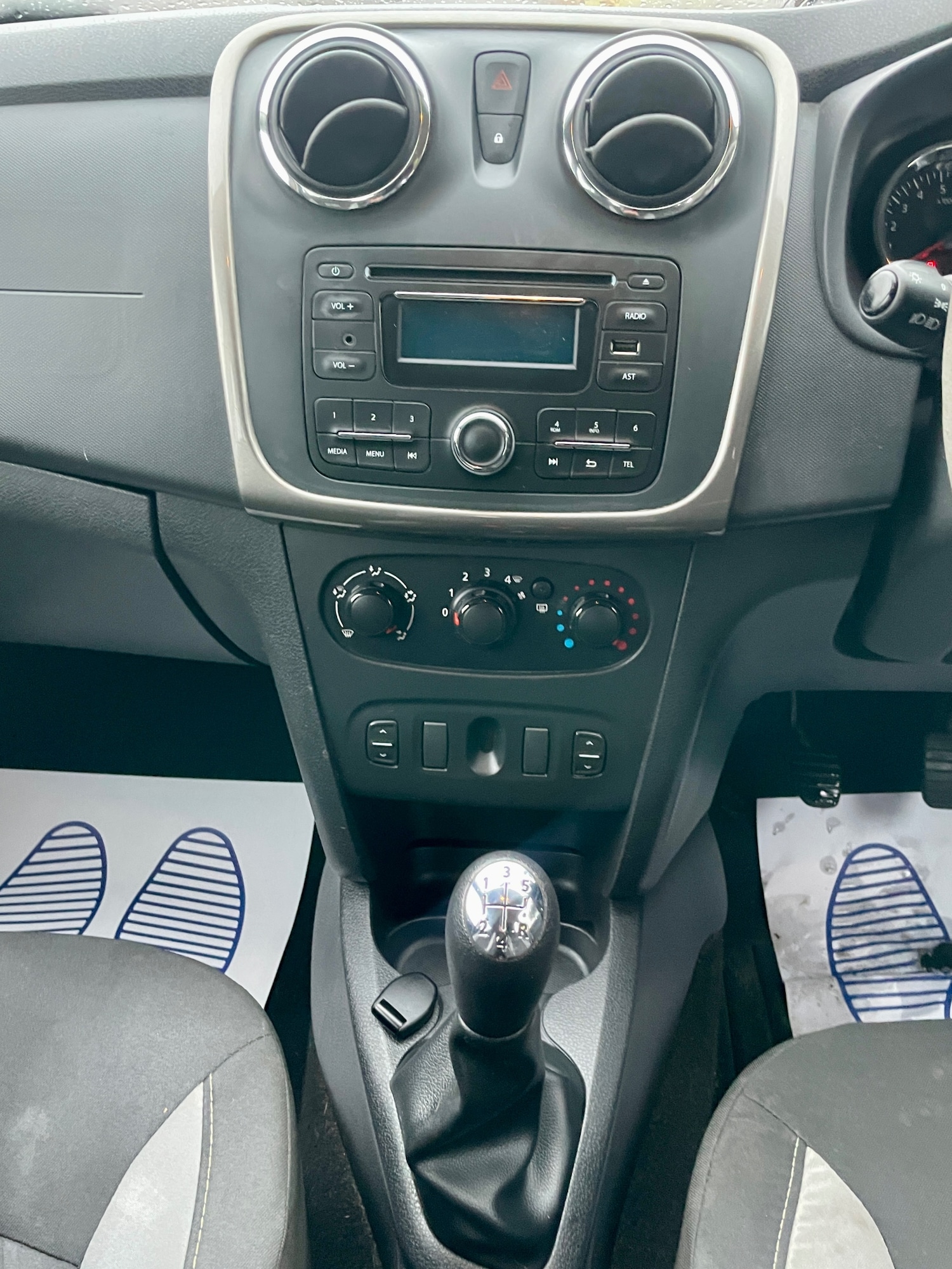 Used Dacia Sandero Stepway 2015 for sale - 76543100: Photo 13