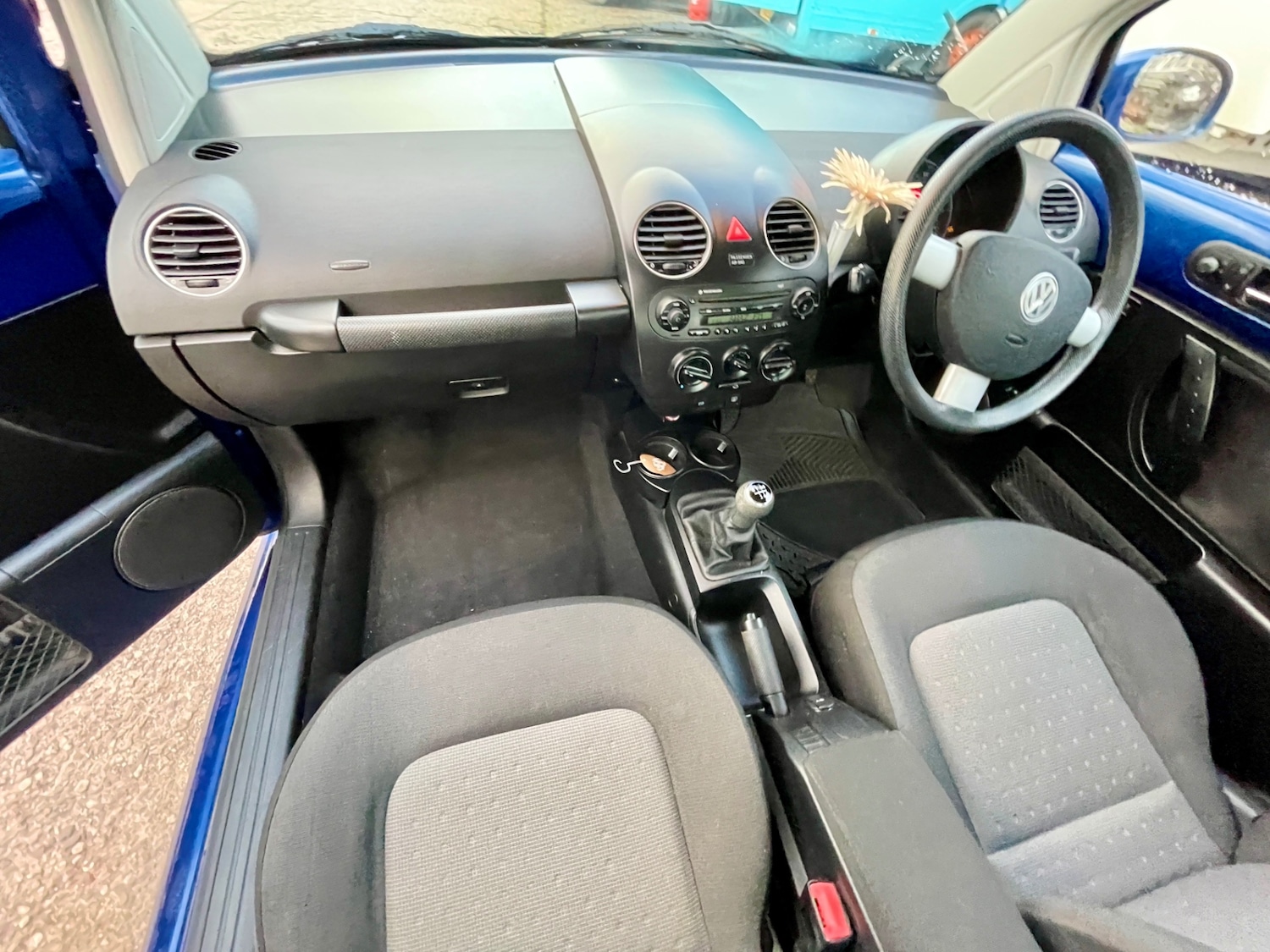 Used Volkswagen Beetle 2010 for sale - 76324998: Photo 17