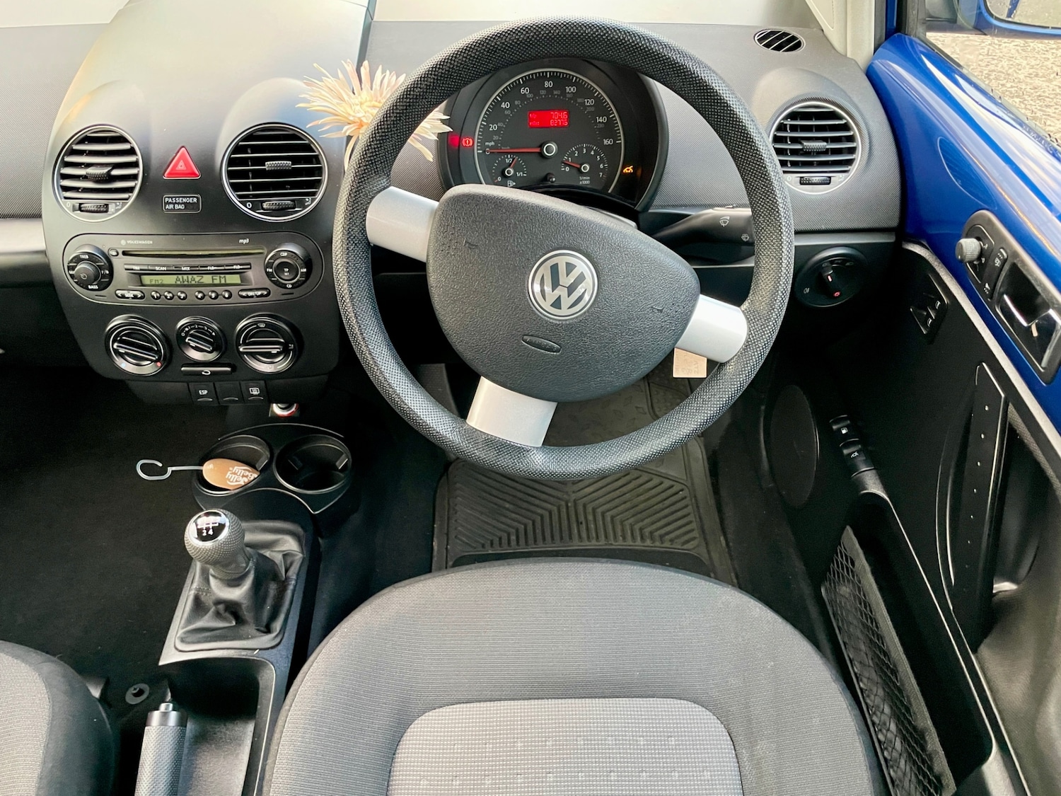 Used Volkswagen Beetle 2010 for sale - 76324998: Photo 4