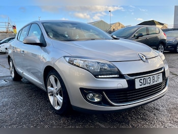 Used Renault Megane 2013 for sale - 76780442: Photo