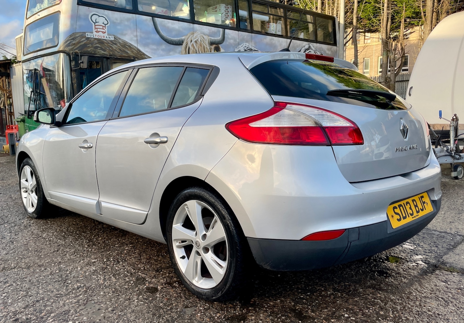 Used Renault Megane 2013 for sale - 76780442: Photo 2