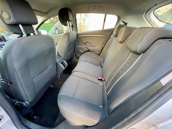 Used Renault Megane 2013 for sale - 76780442: Photo