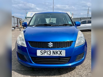 Used Suzuki Swift 2013 for sale - 78910027: Photo