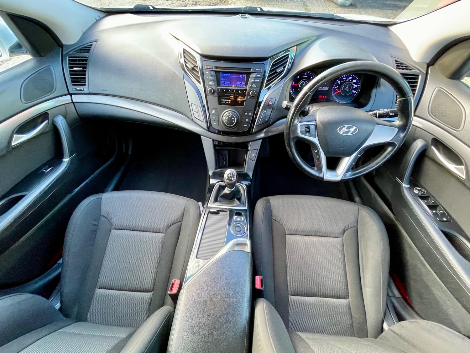 Used Hyundai i40 2013 for sale - 77118334: Photo 3