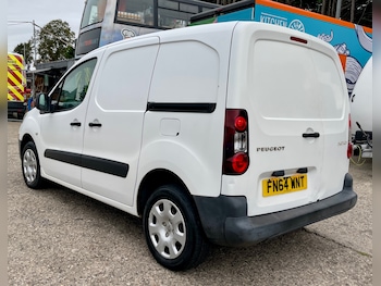 Used Peugeot Partner 2014 for sale - 75999999: Photo