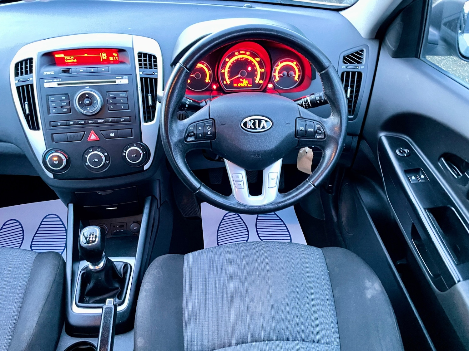 Used Kia Ceed 2011 for sale - 77165620: Photo 11