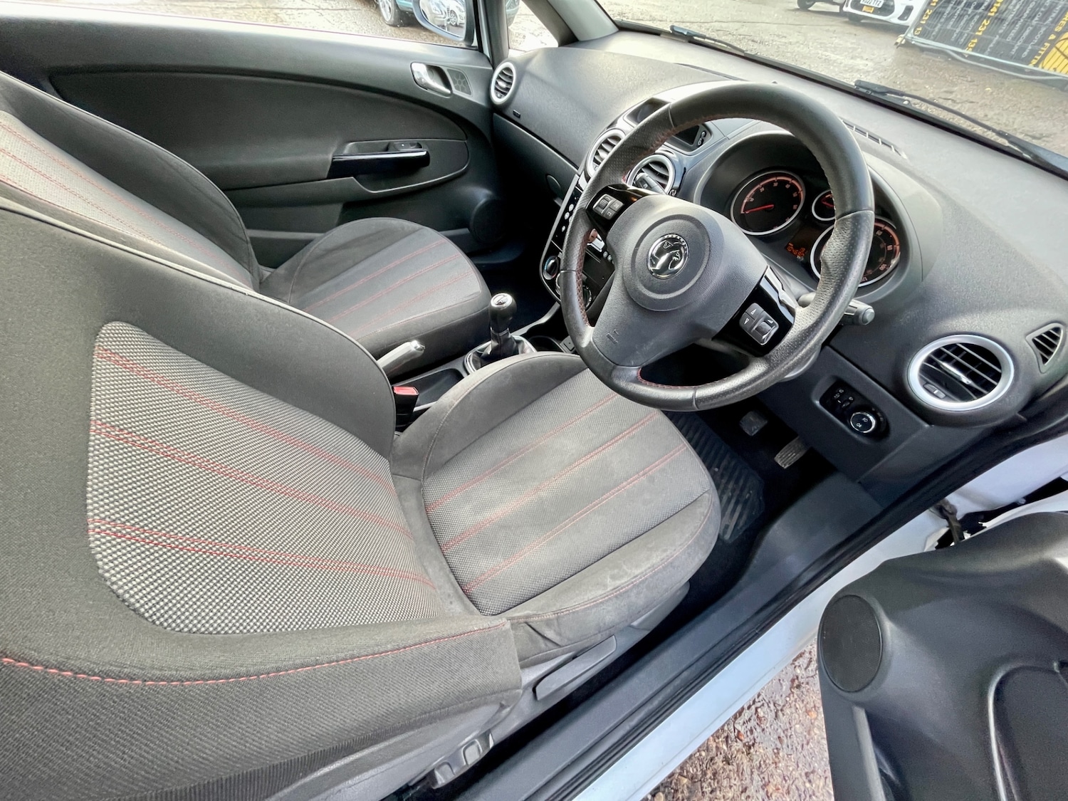 Used Vauxhall Corsa 2012 for sale - 77632606: Photo 15