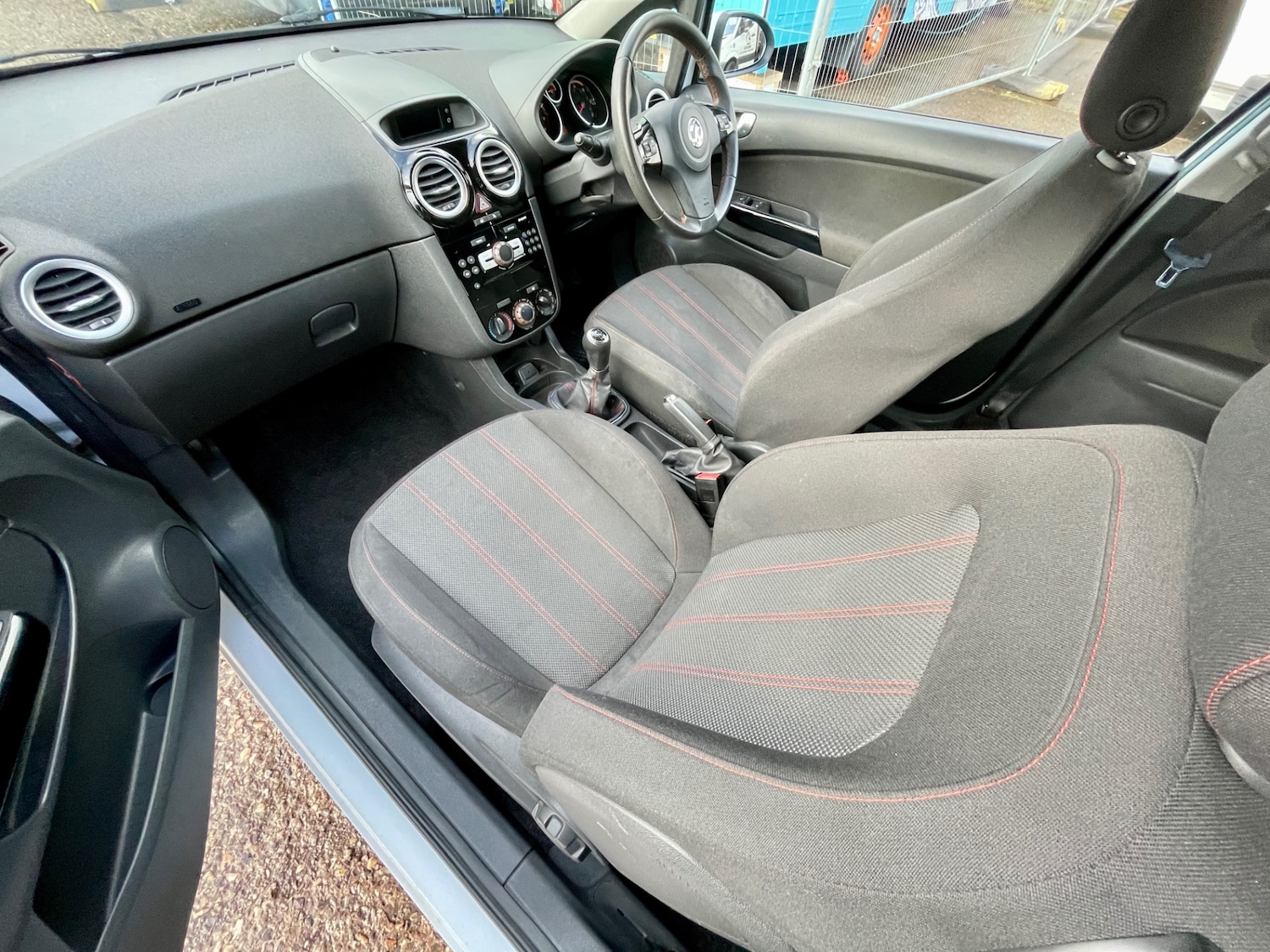 Used Vauxhall Corsa 2012 for sale - 77632606: Photo 17