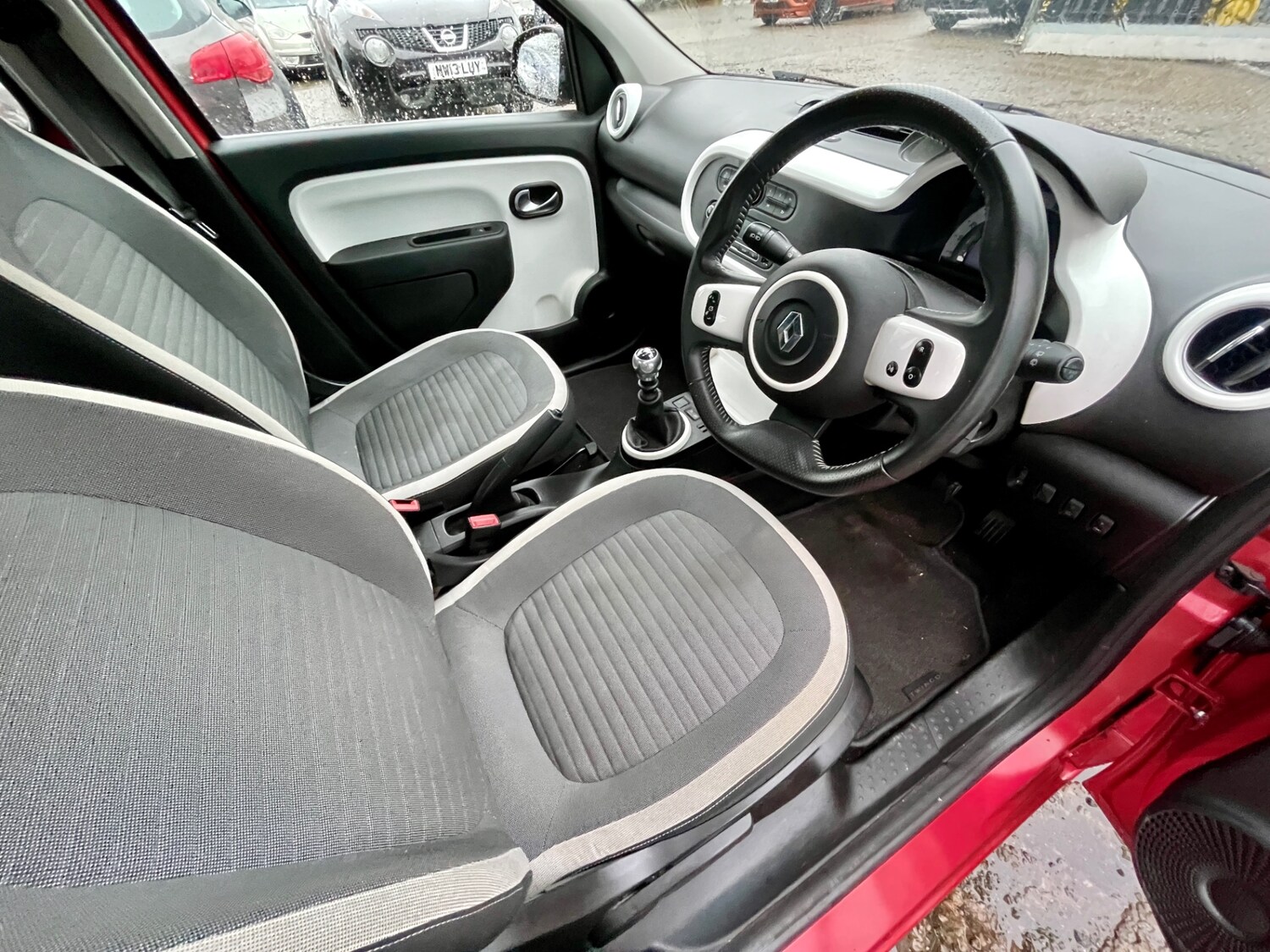 Used Renault Twingo 2015 for sale - 77665907: Photo 15