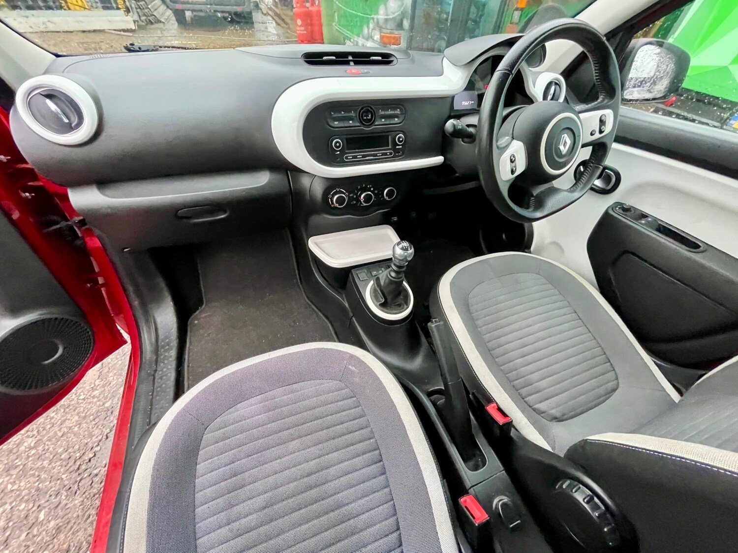 Used Renault Twingo 2015 for sale - 77665907: Photo 17