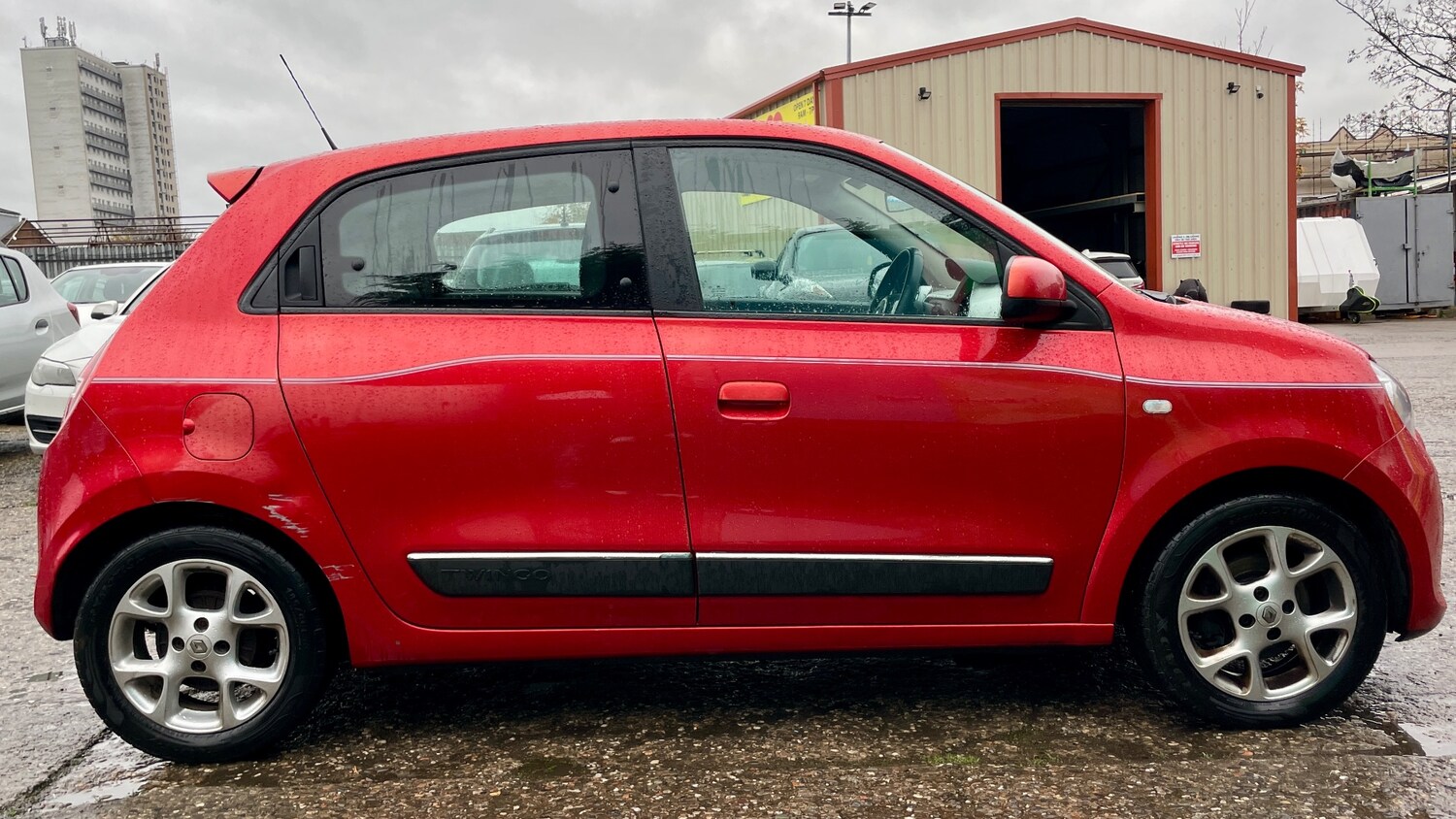 Used Renault Twingo 2015 for sale - 77665907: Photo 9