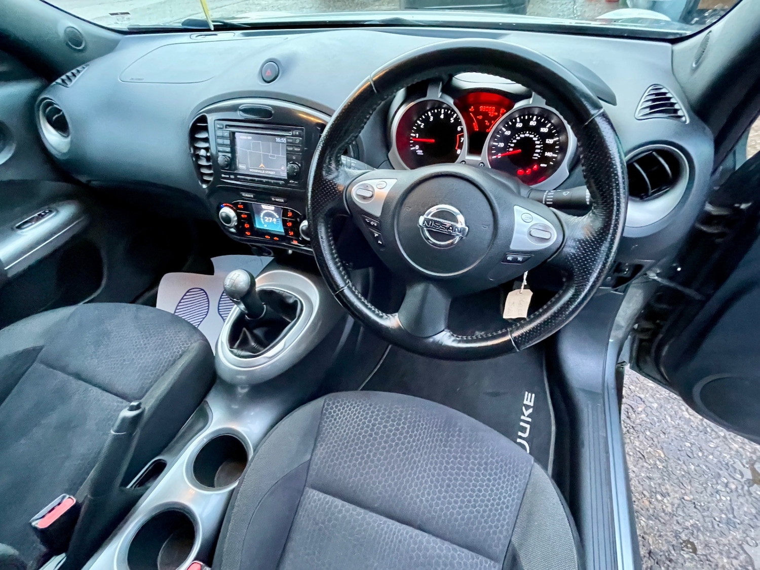 Used Nissan Juke 2011 for sale - 76431104: Photo 15