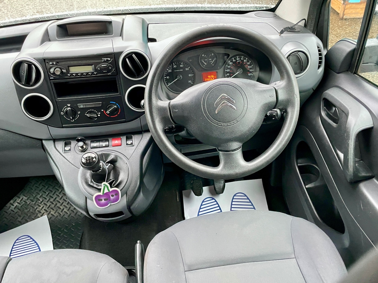 Used Citroen Berlingo 2015 for sale - 76897227: Photo 3