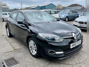 2015 (15) - 1.5 dCi Dynamique TomTom Energy 5dr