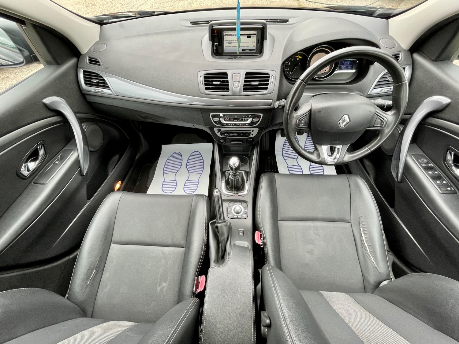 Used Renault Megane 2015 for sale - 76403296: Photo 2