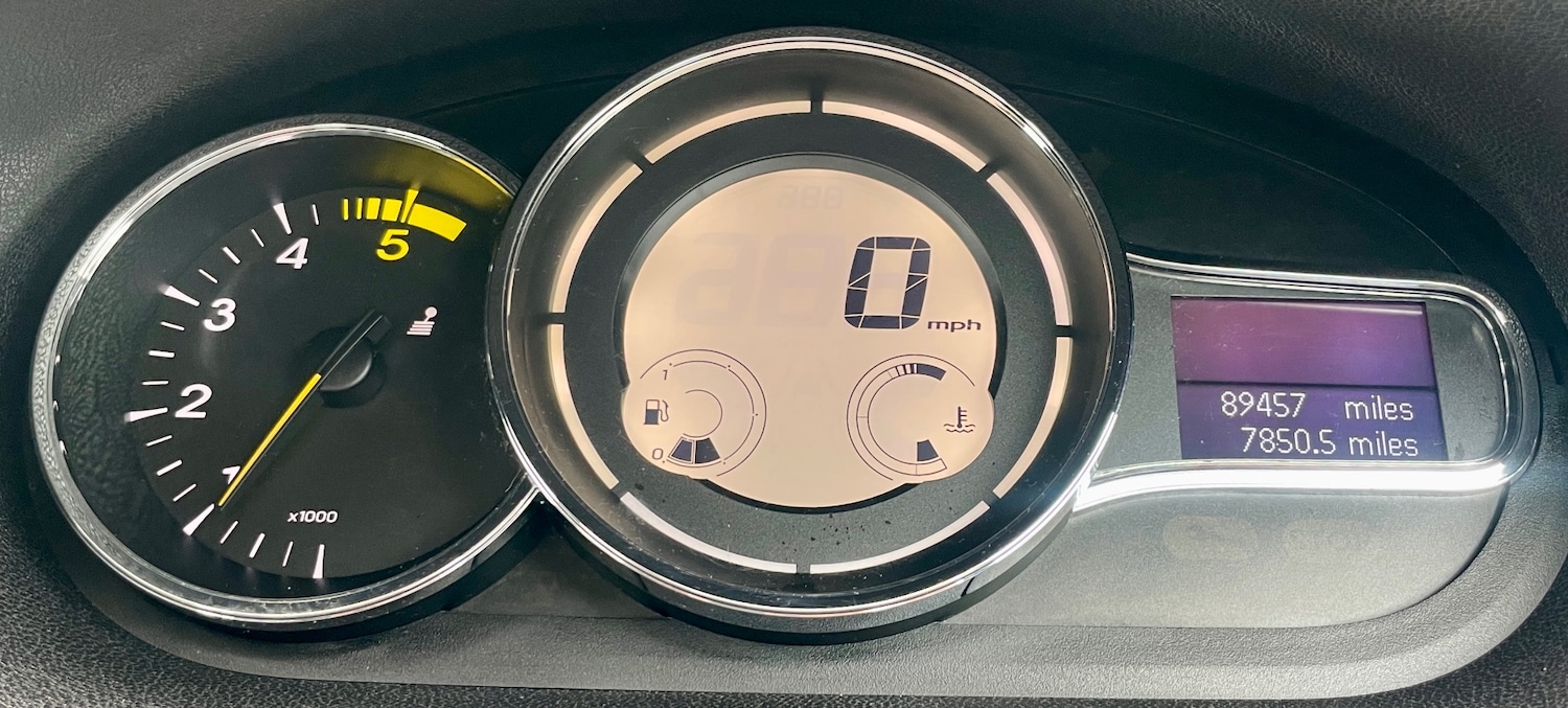 Used Renault Megane 2015 for sale - 76403296: Photo 20