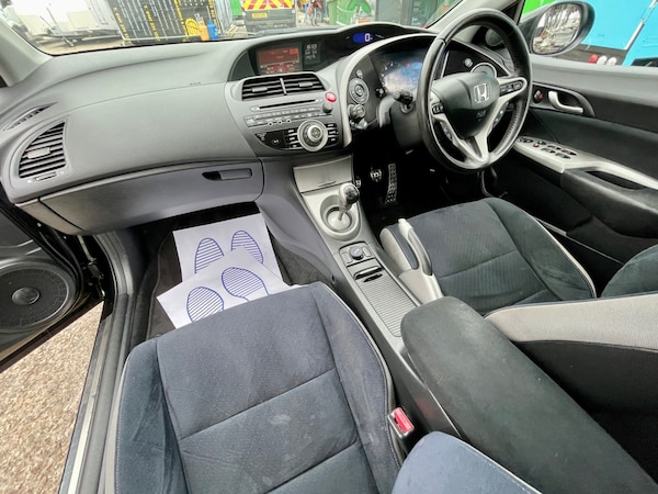 Used Honda Civic 2008 for sale - 76234525: Photo 11