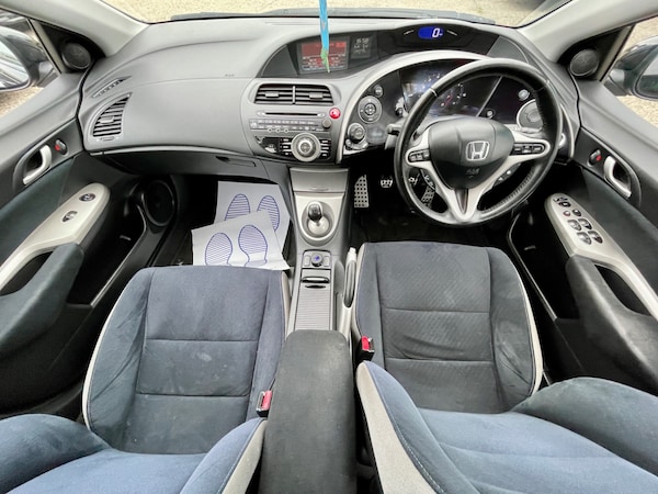 Used Honda Civic 2008 for sale - 76234525: Photo 4