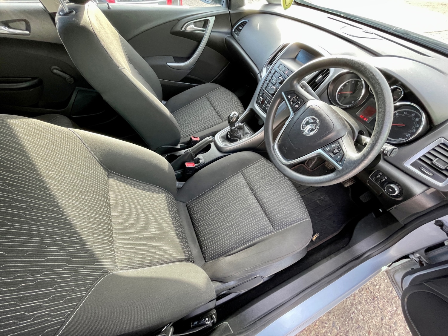 Used Vauxhall Astra 2014 for sale - 77735270: Photo 14