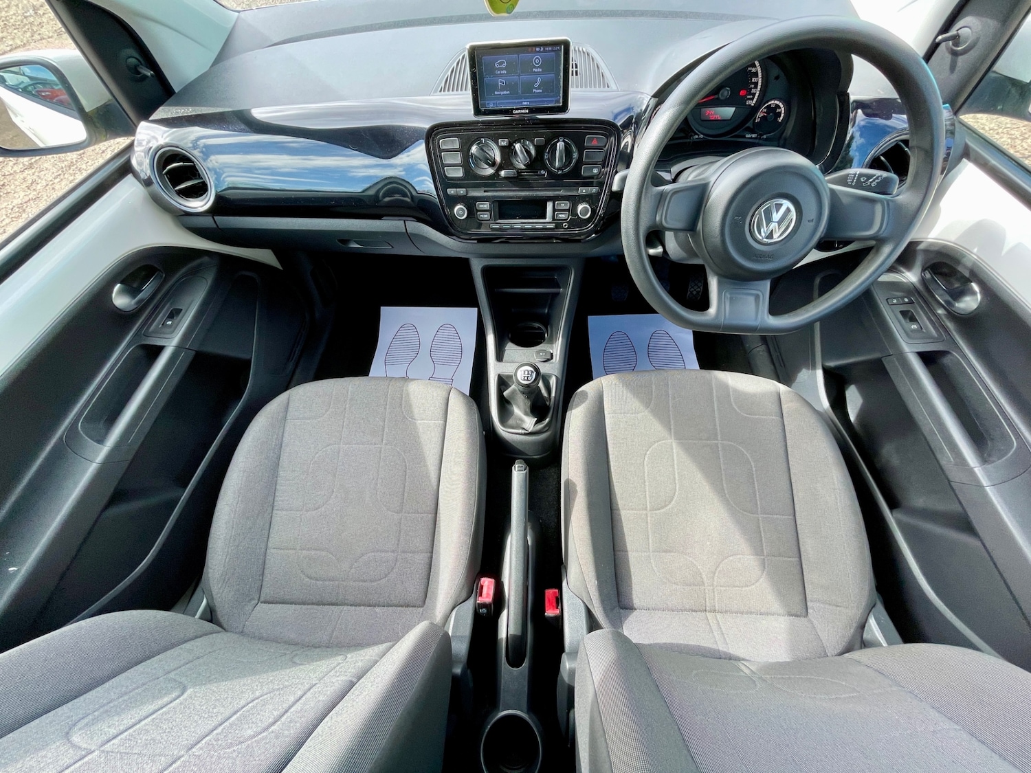 Used Volkswagen up! 2013 for sale - 78144558: Photo 3