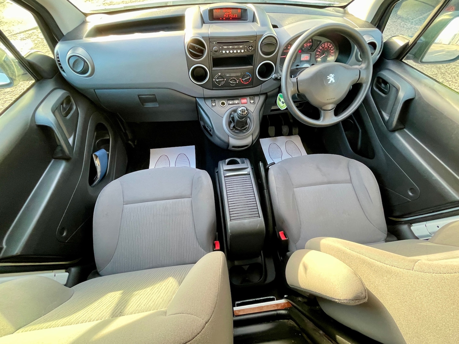 Used Peugeot Partner 2015 for sale - 78045410: Photo 12