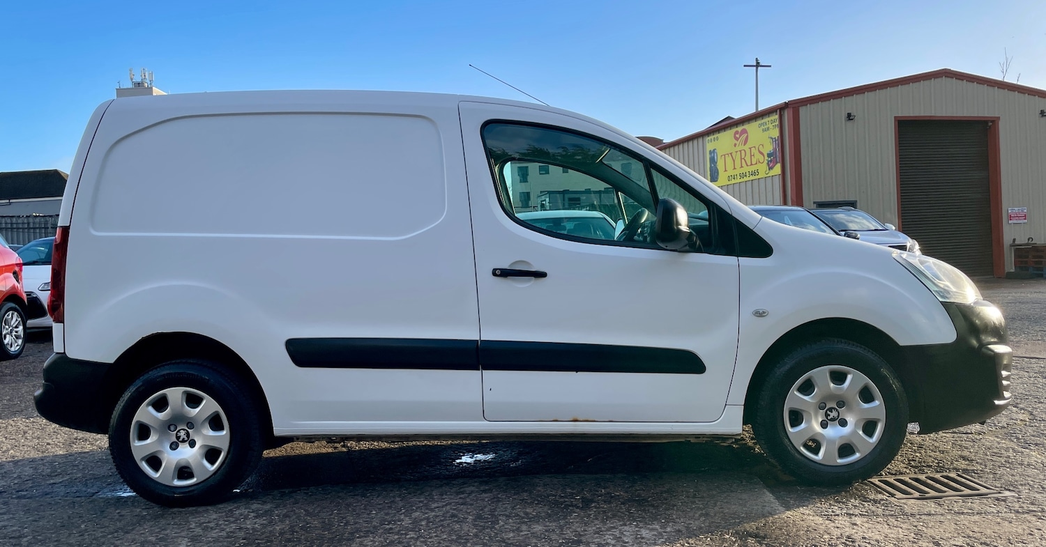 Used Peugeot Partner 2015 for sale - 78045410: Photo 17