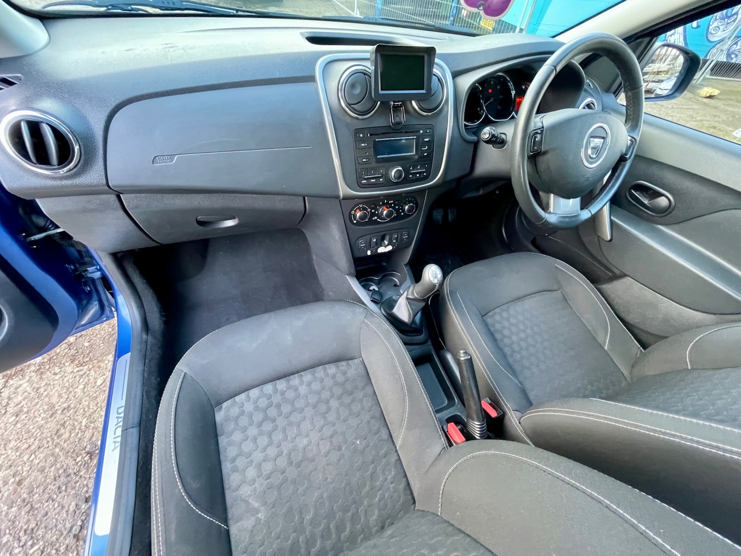 Used Dacia Sandero 2015 for sale - 77406538: Photo 18