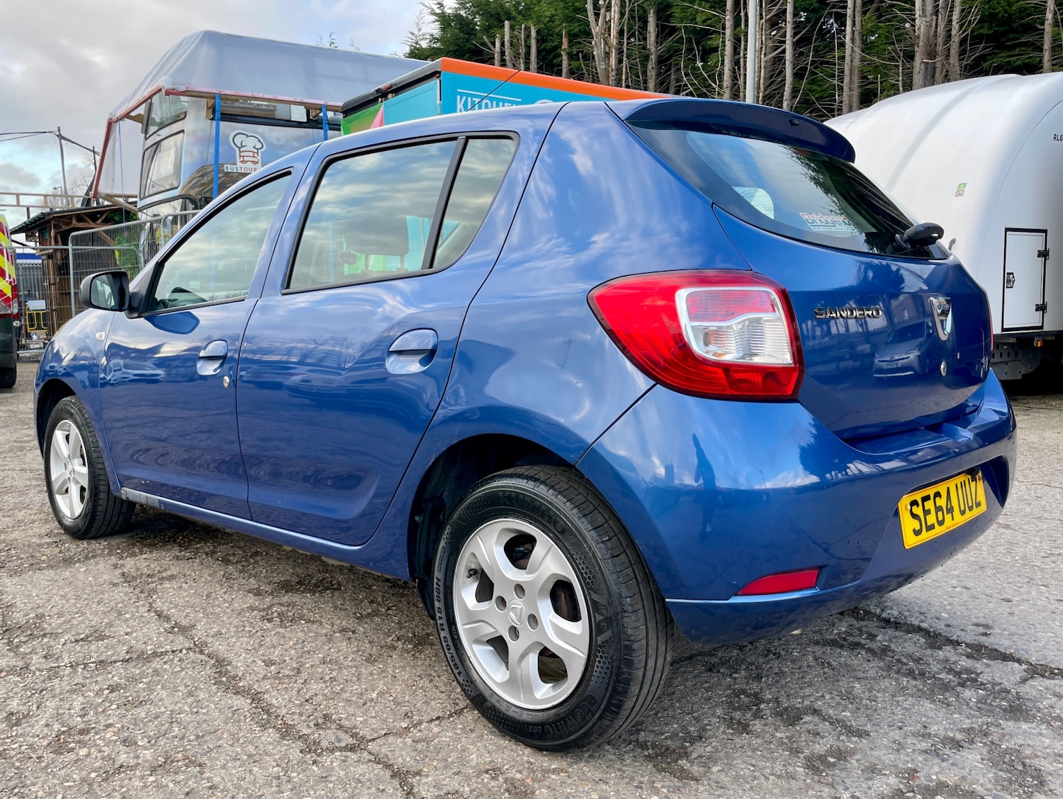 Used Dacia Sandero 2015 for sale - 77406538: Photo 2