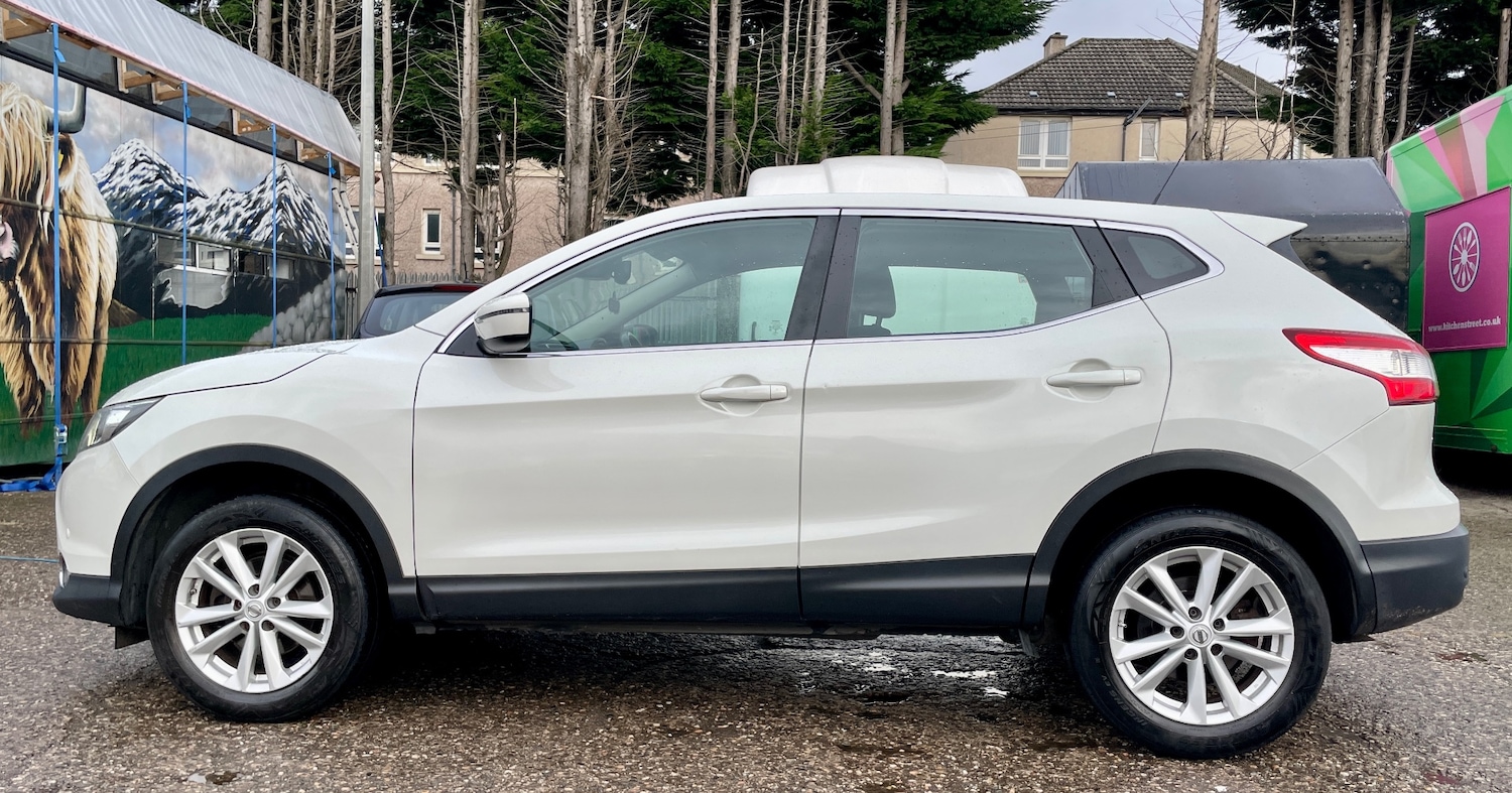 Used Nissan Qashqai 2016 for sale - 76983929: Photo 12