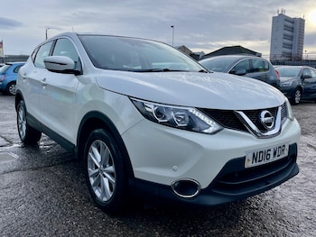 Used Nissan Qashqai 2016 for sale - 76983929: Photo